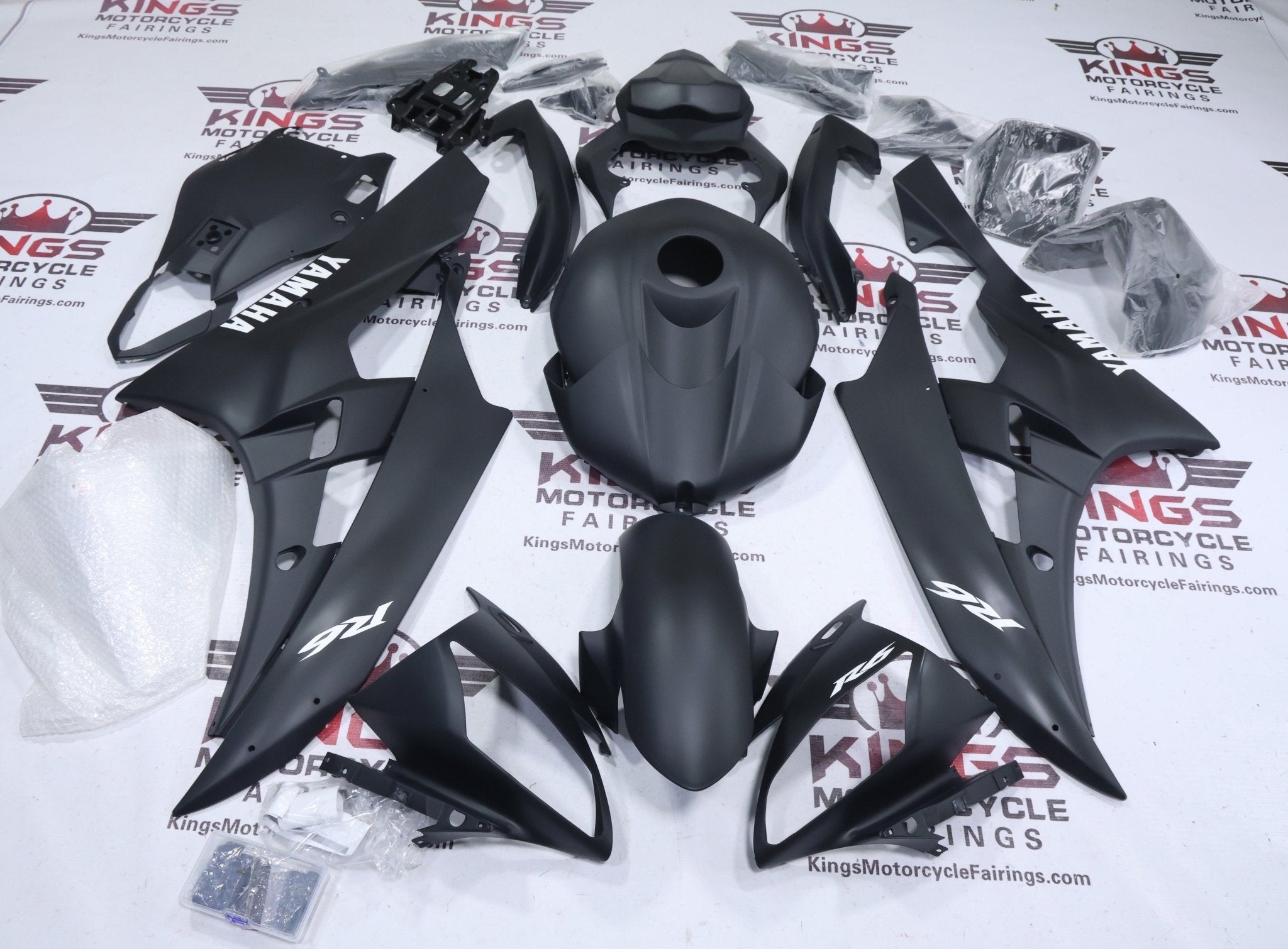 Yamaha YZF-R6 Fairings (2006-2007) Matte Black, White at KingsMotorcycleFairings.com