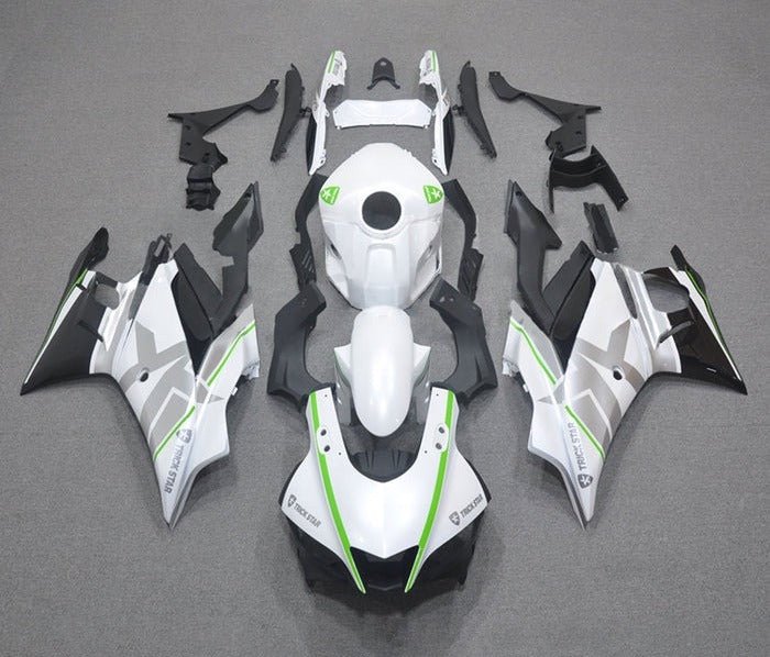 Yamaha YZF-R3 (2022-2024) Matte White, Silver, Green Fairings at KingsMotorcycleFairings.com
