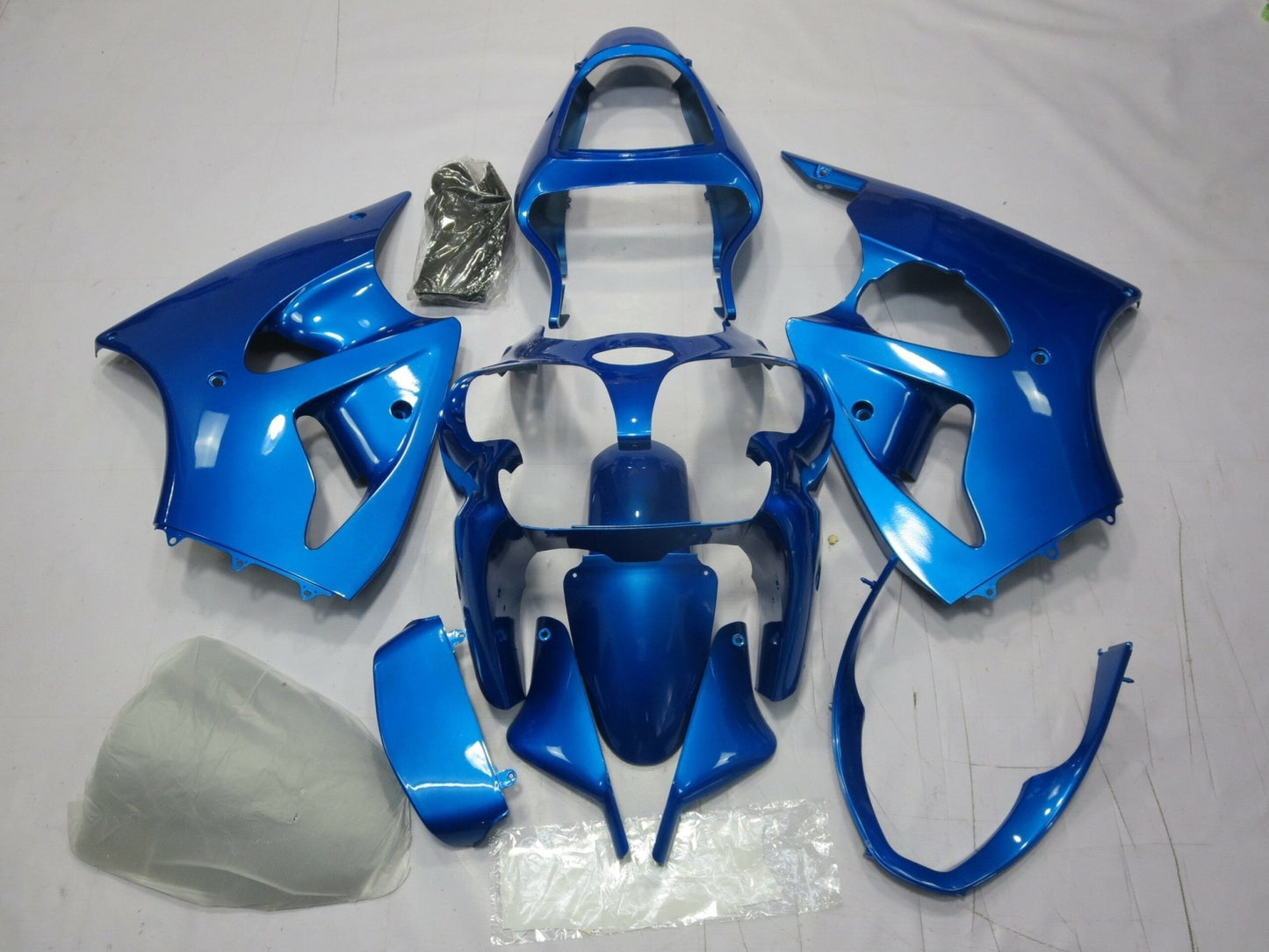Blue Fairing Kit for a 2000, 2001 & 2002 Kawasaki ZX-6R 636 motorcycle