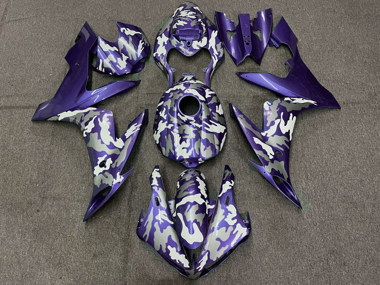 Yamaha YZF-R1 (2004-2006) Purple, White & Gray Camouflage Fairings