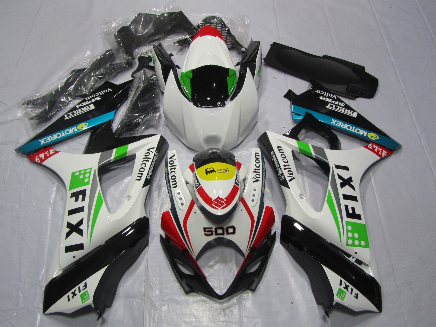 White Fixi Fairing Kit for a 2007 & 2008 Suzuki GSX-R1000 motorcycle