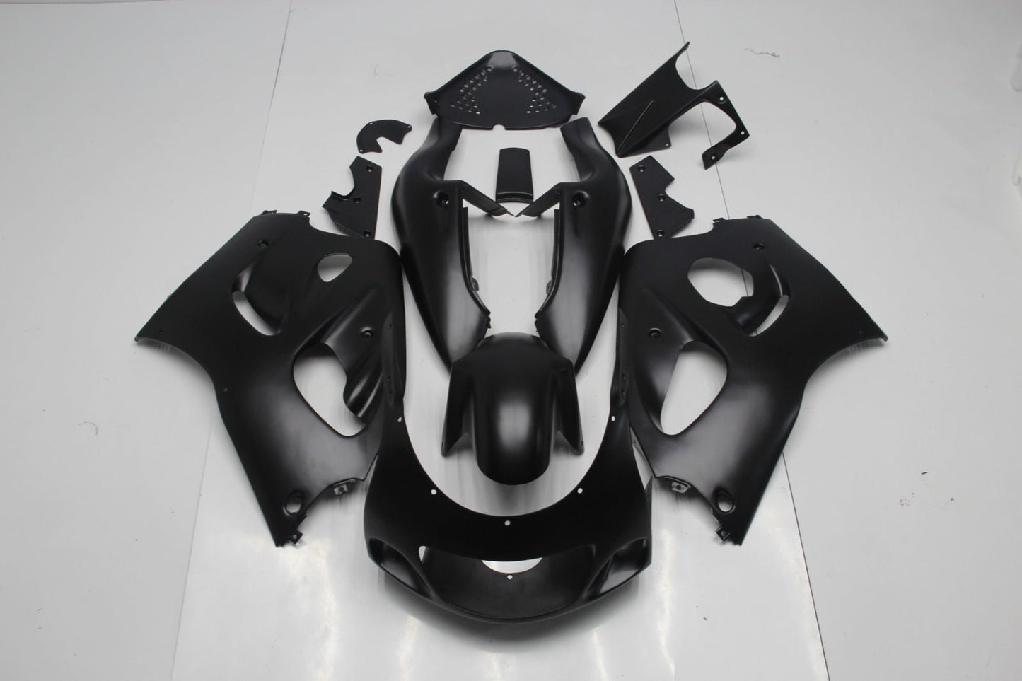 Matte Black fairing kit for Suzuki GSX-R600 1996, 1997, 1998 and 1999 motorcycles.