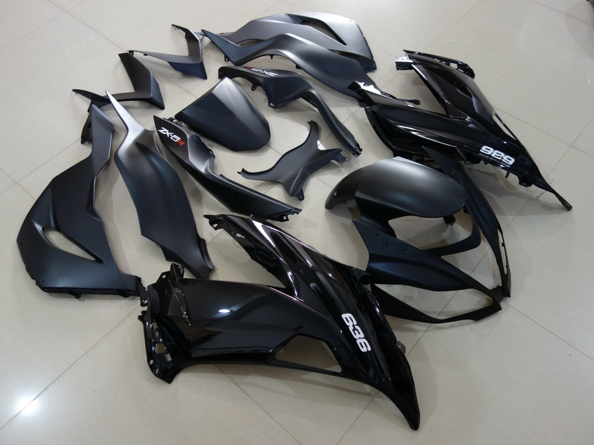 Matte Black, Gloss Black and White Fairing Kit for a 2007 & 2008 Kawasaki Ninja ZX-6R 636 motorcycle