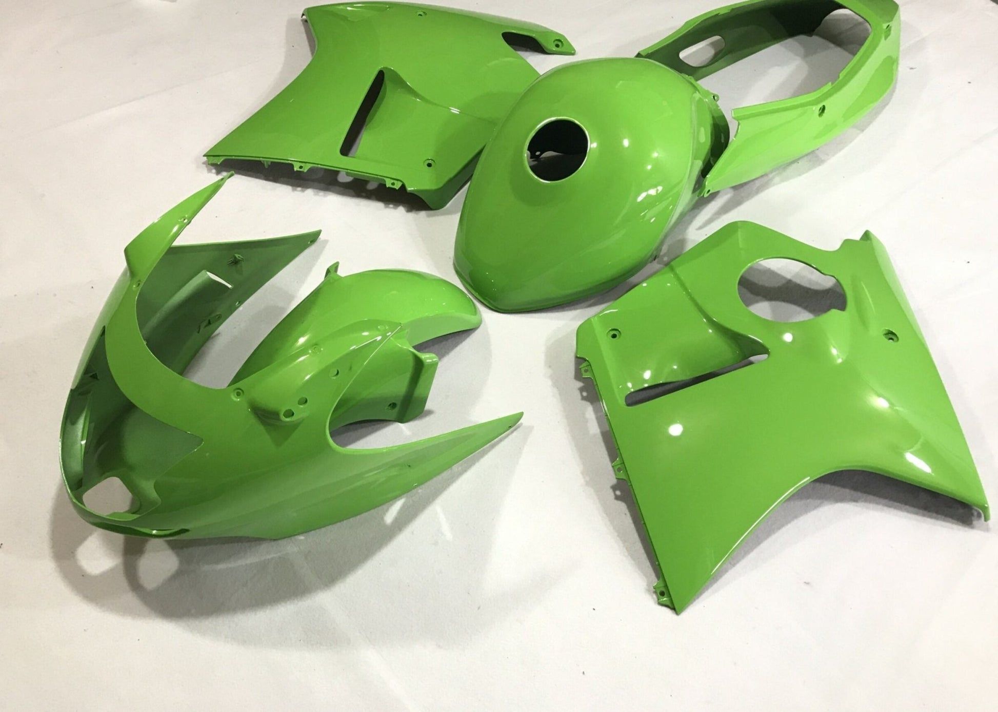 Green Fairing Kit for a 1996, 1997, 1998, 1999, 2000, 2001, 2002, 2003, 2004, 2005, 2006 & 2007 Honda CBR1100XX Super Blackbird motorcycle