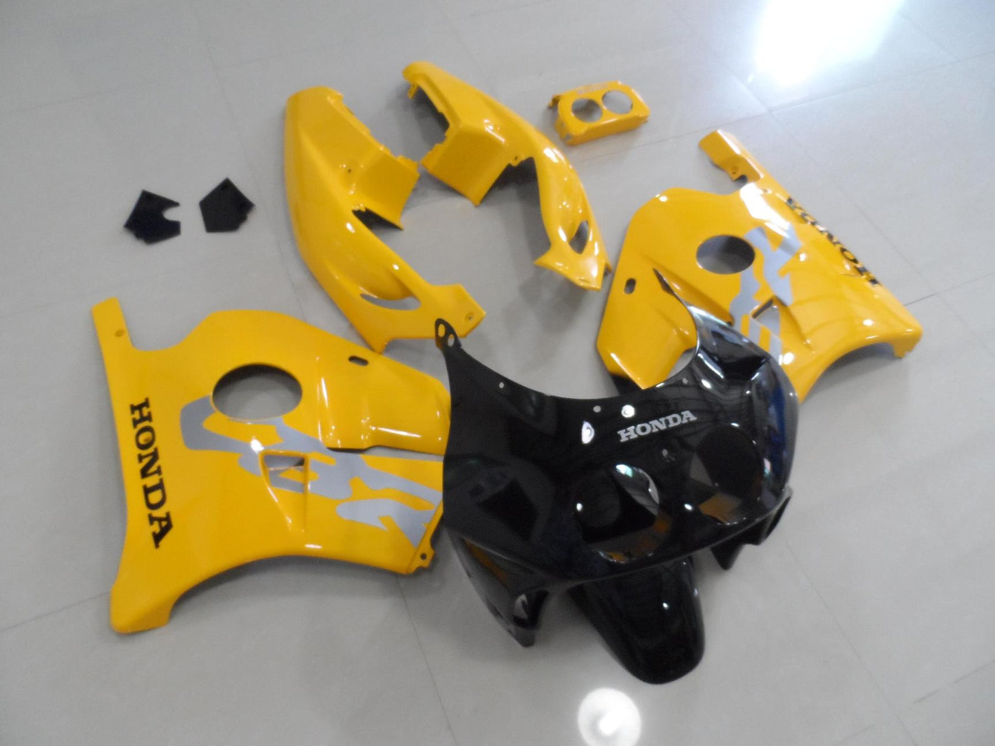 Honda CBR250 MC22 (1990-1998) Yellow, Black & Gray Fairings