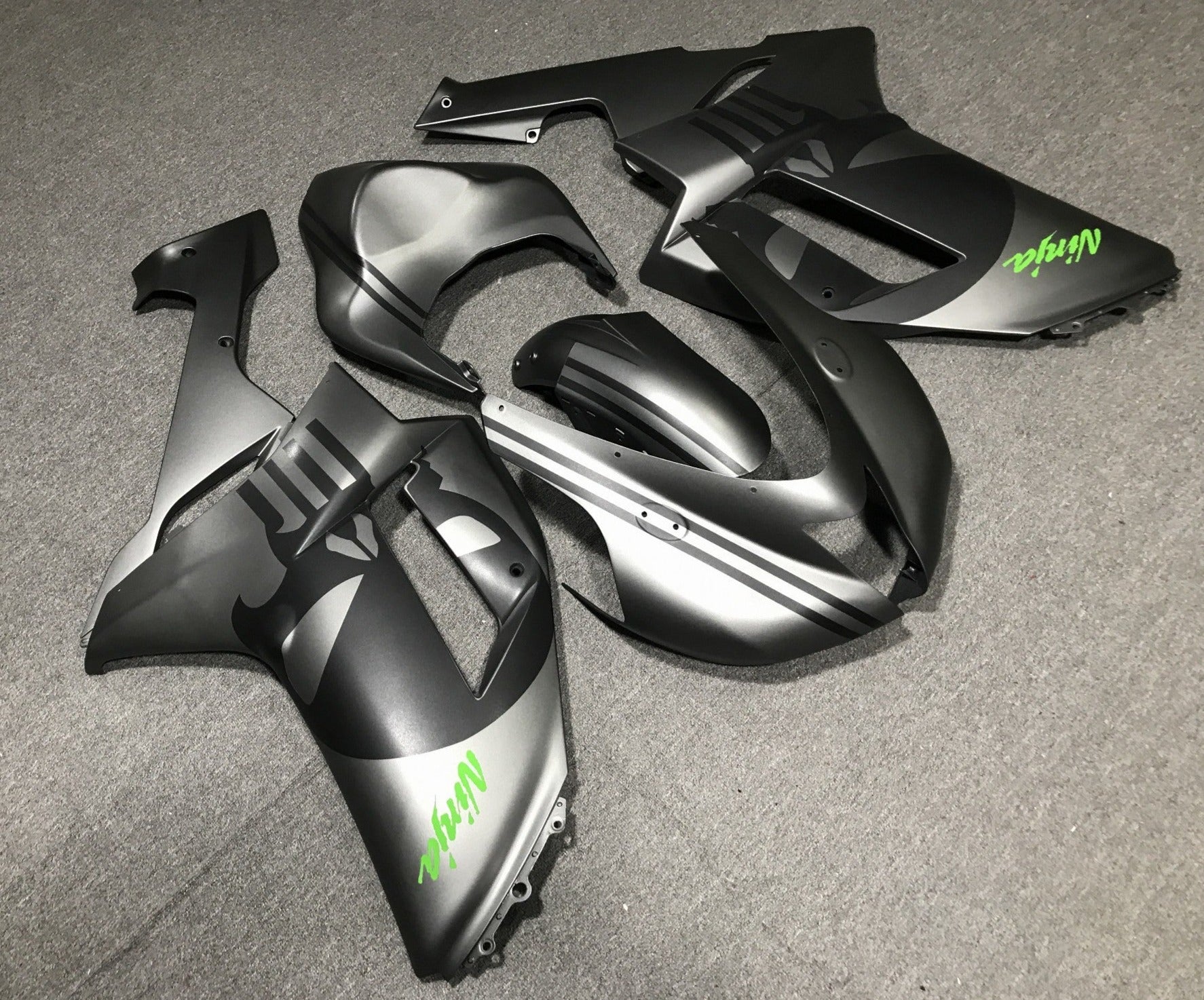 Matte Silver and Matte Black Skulls Fairing Kit for a 2007 & 2008 Kawasaki Ninja ZX-6R 636 motorcycle