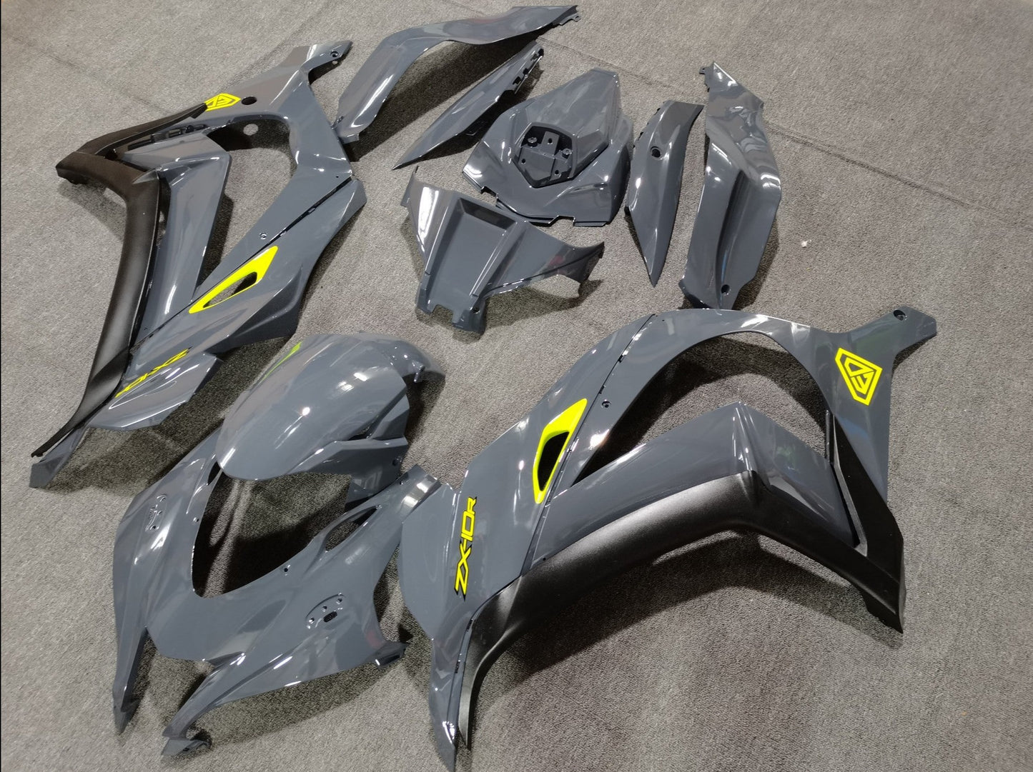 Fairing Kit for a Kawasaki Ninja ZX10R (2016-2020) Nardo Gray, Yellow & Matte Black