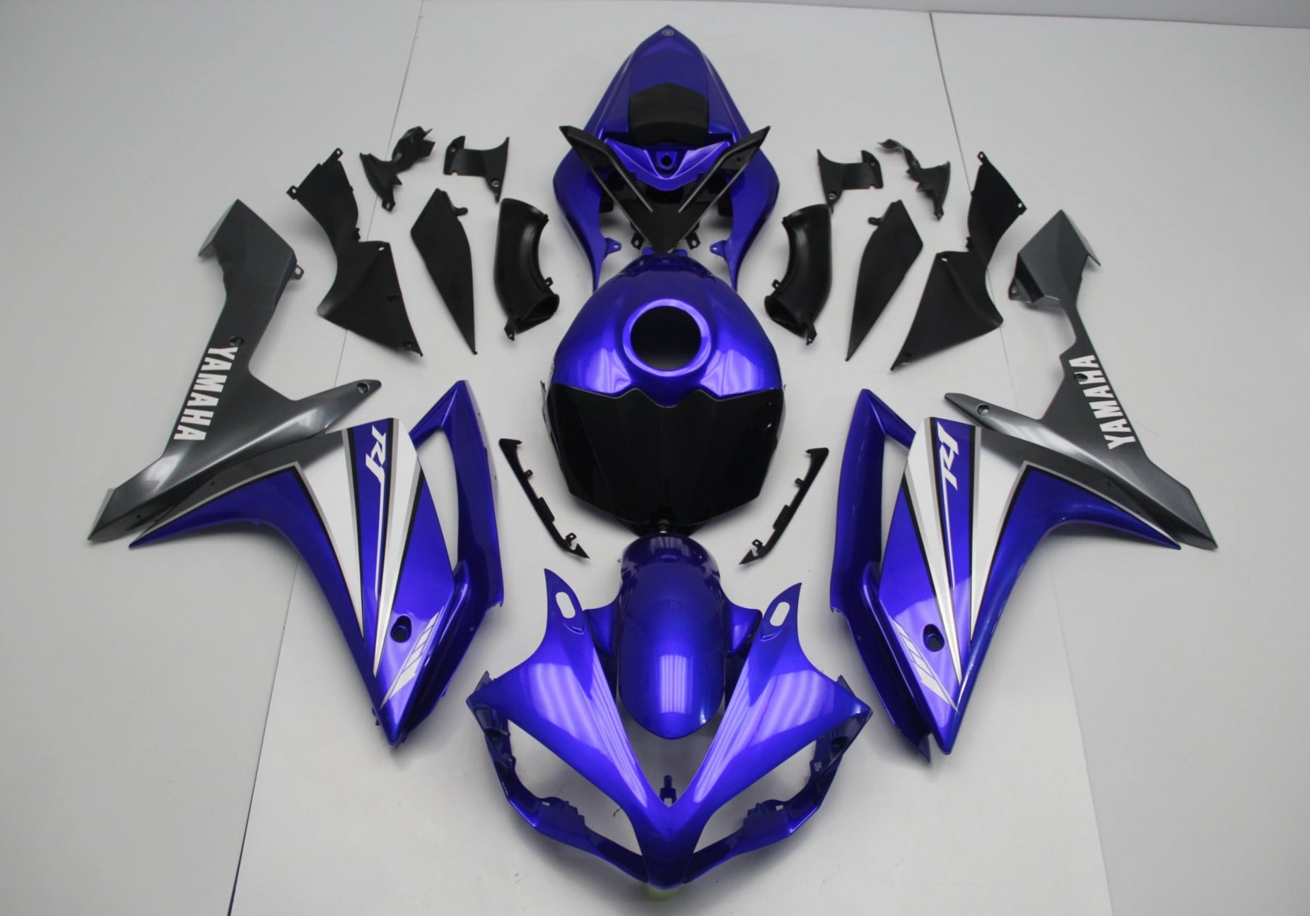 Yamaha YZF-R1 (2007-2008) Blue, White, Silver & Black Fairings