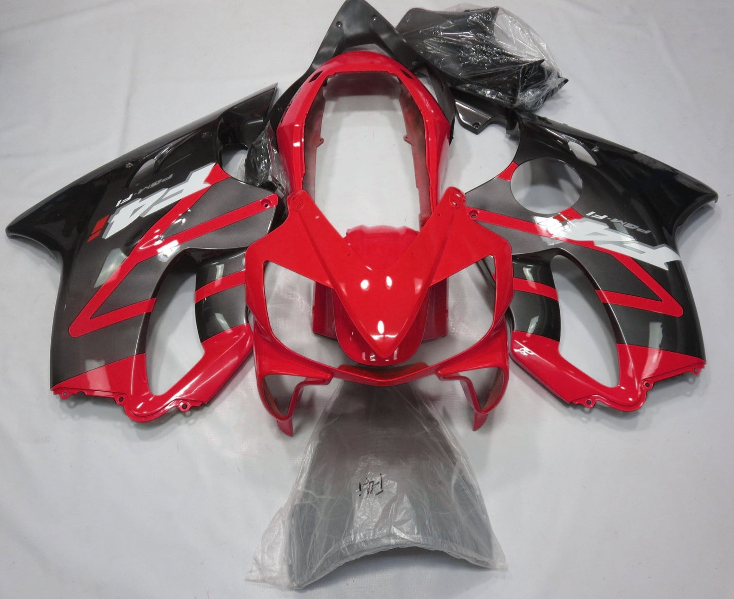 Honda CBR600F4i (2004-2007) Red & Silver Fairings