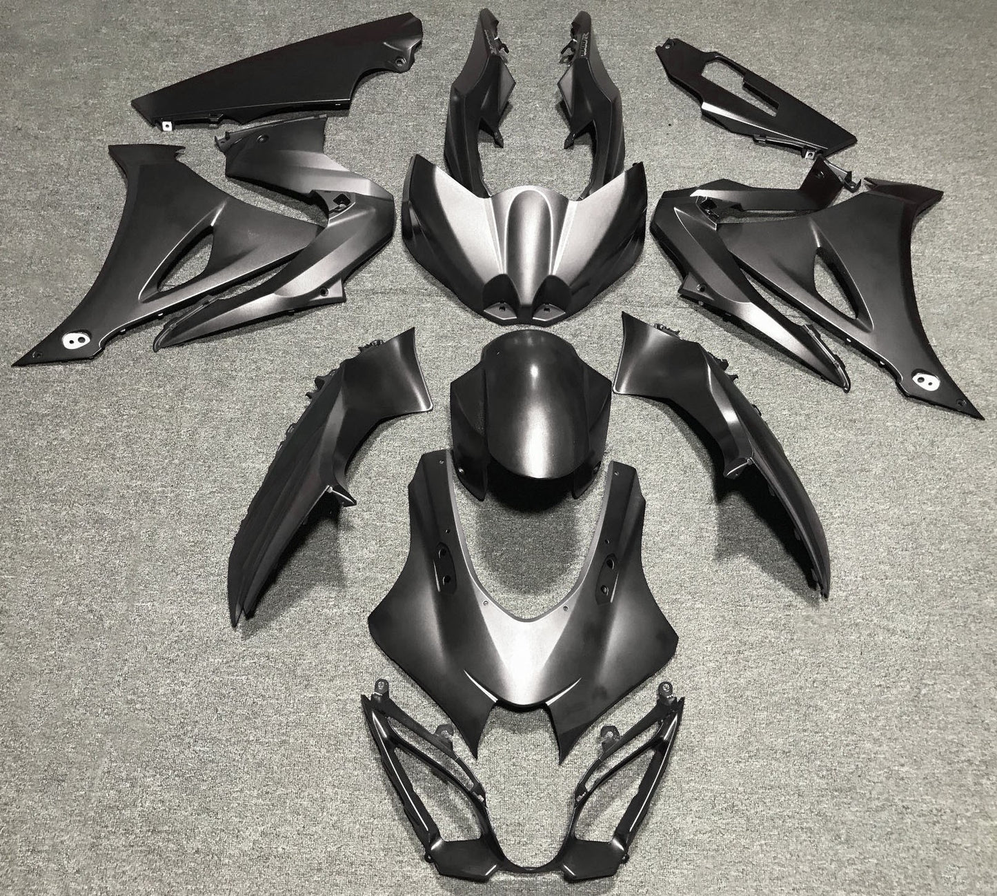 Suzuki GSX-R 1000 (2017-2025) Matte Silver Fairings at KingsMotorcycleFairings.com