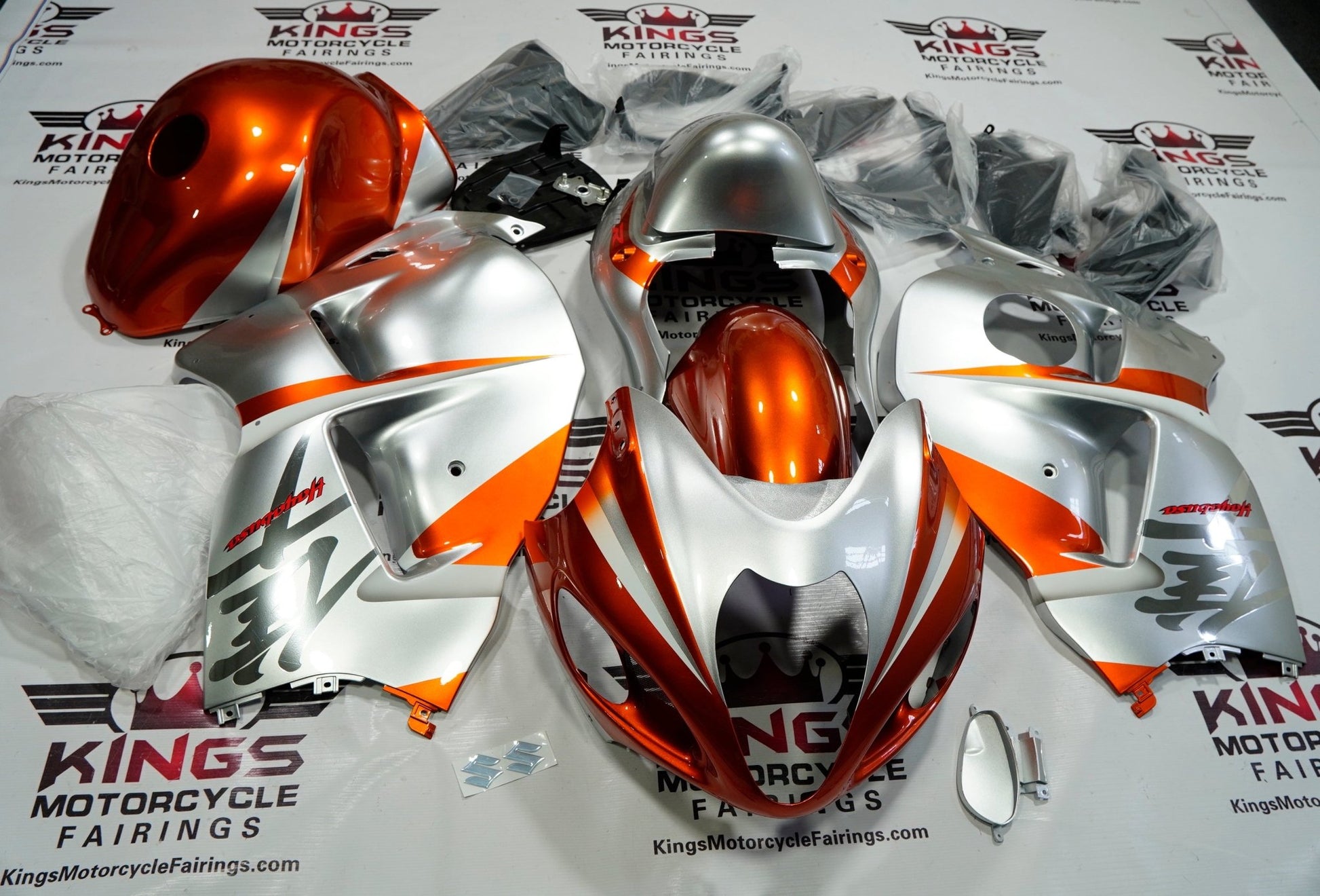 Suzuki Hayabusa Fairings (1999-2007) Silver, Burnt Orange Fairings at KingsMotorcycleFairings.com