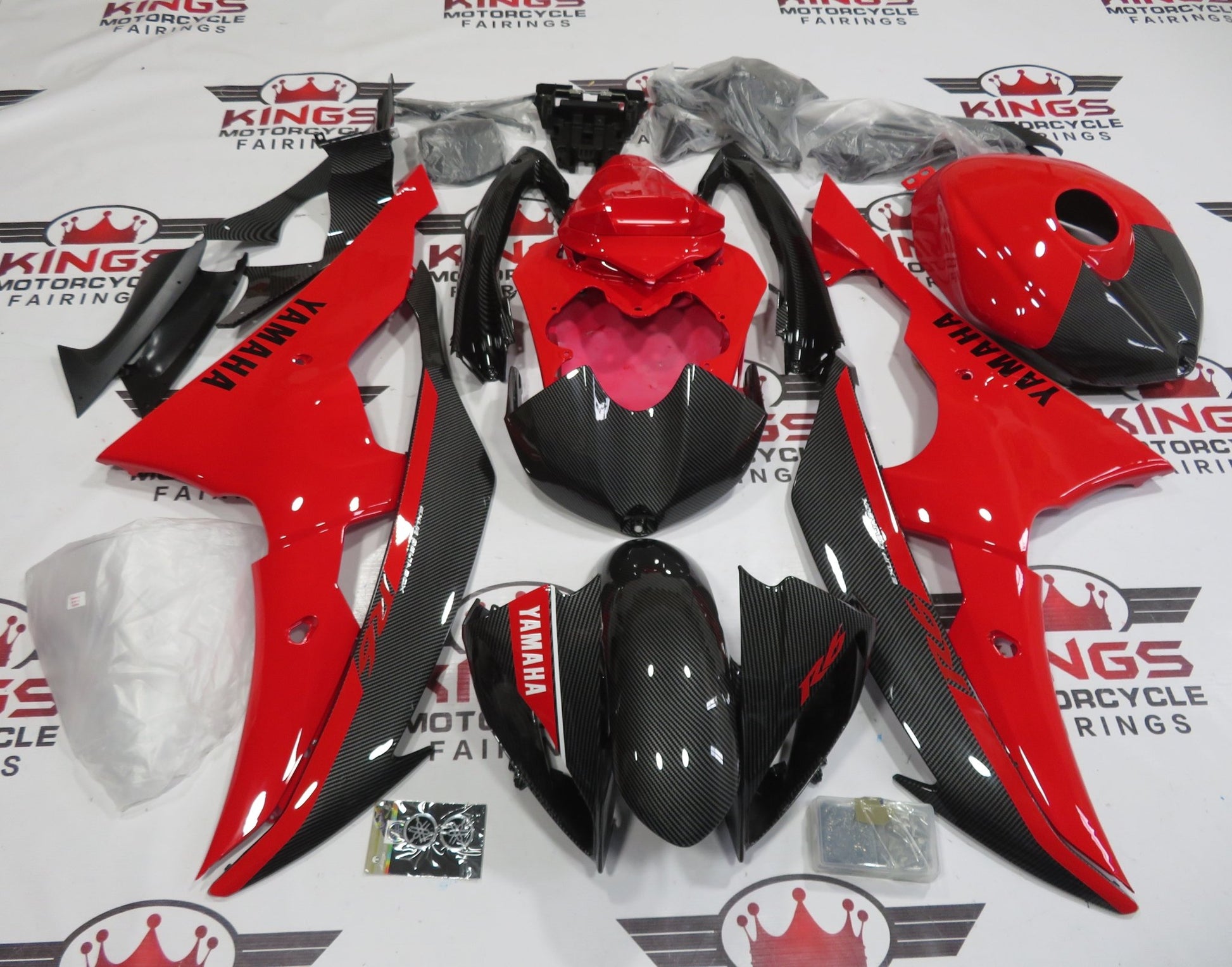 Yamaha YZF-R6 (2008-2016) Faux Carbon Fiber, Red & Black Fairings