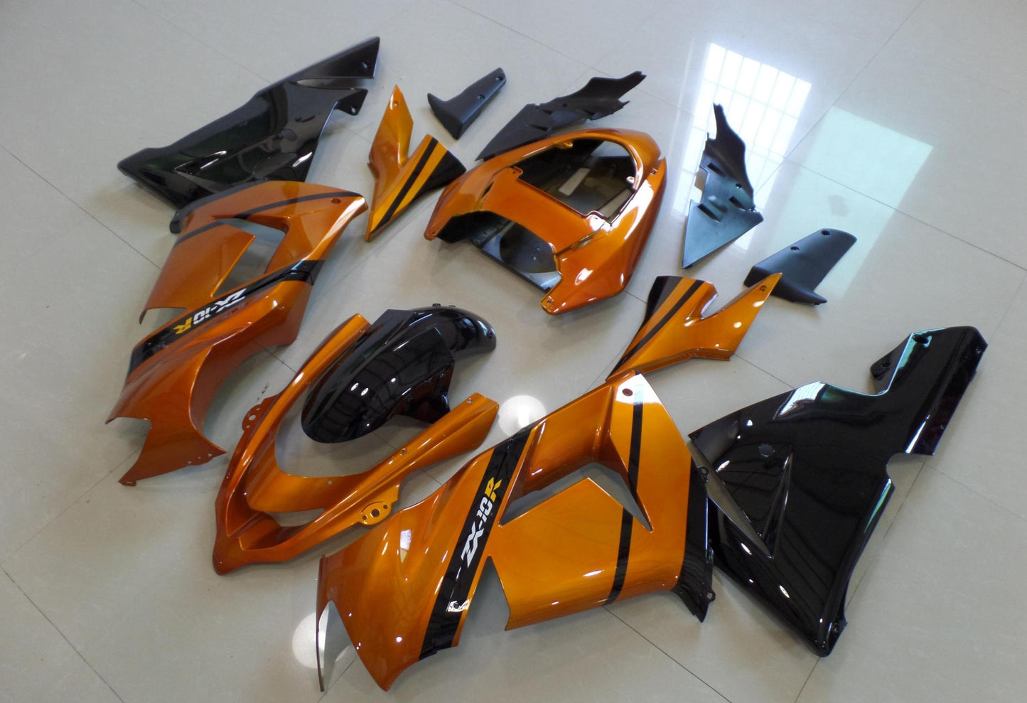 Fairing kit for a Kawasaki ZX10R (2004-2005) Orange, Black & White