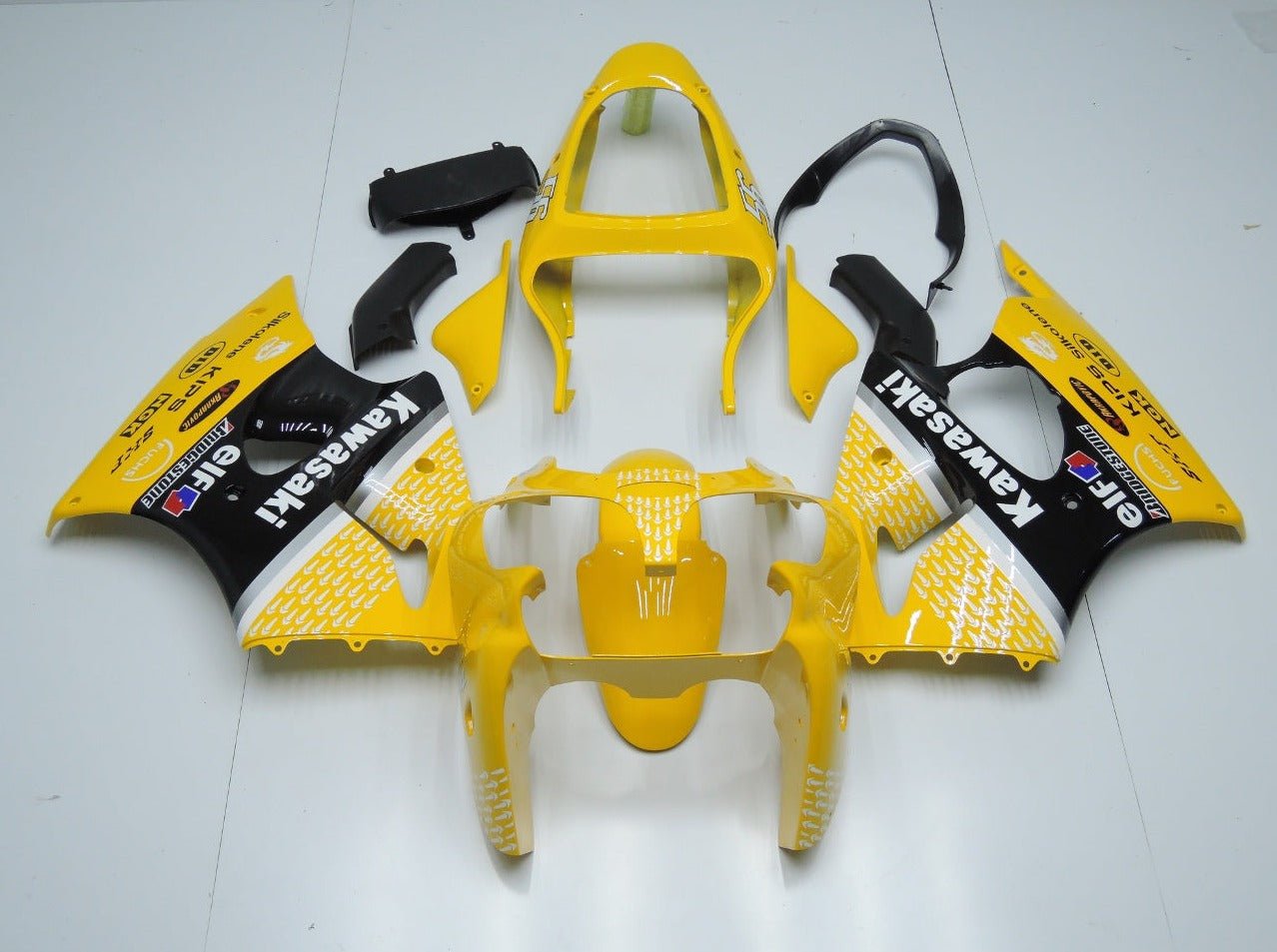 Yellow and Black Fairing Kit for a 2000, 2001 & 2002 Kawasaki ZX-6R 636 motorcycle